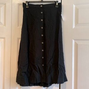 Old Navy MIDI Skirt, never worn